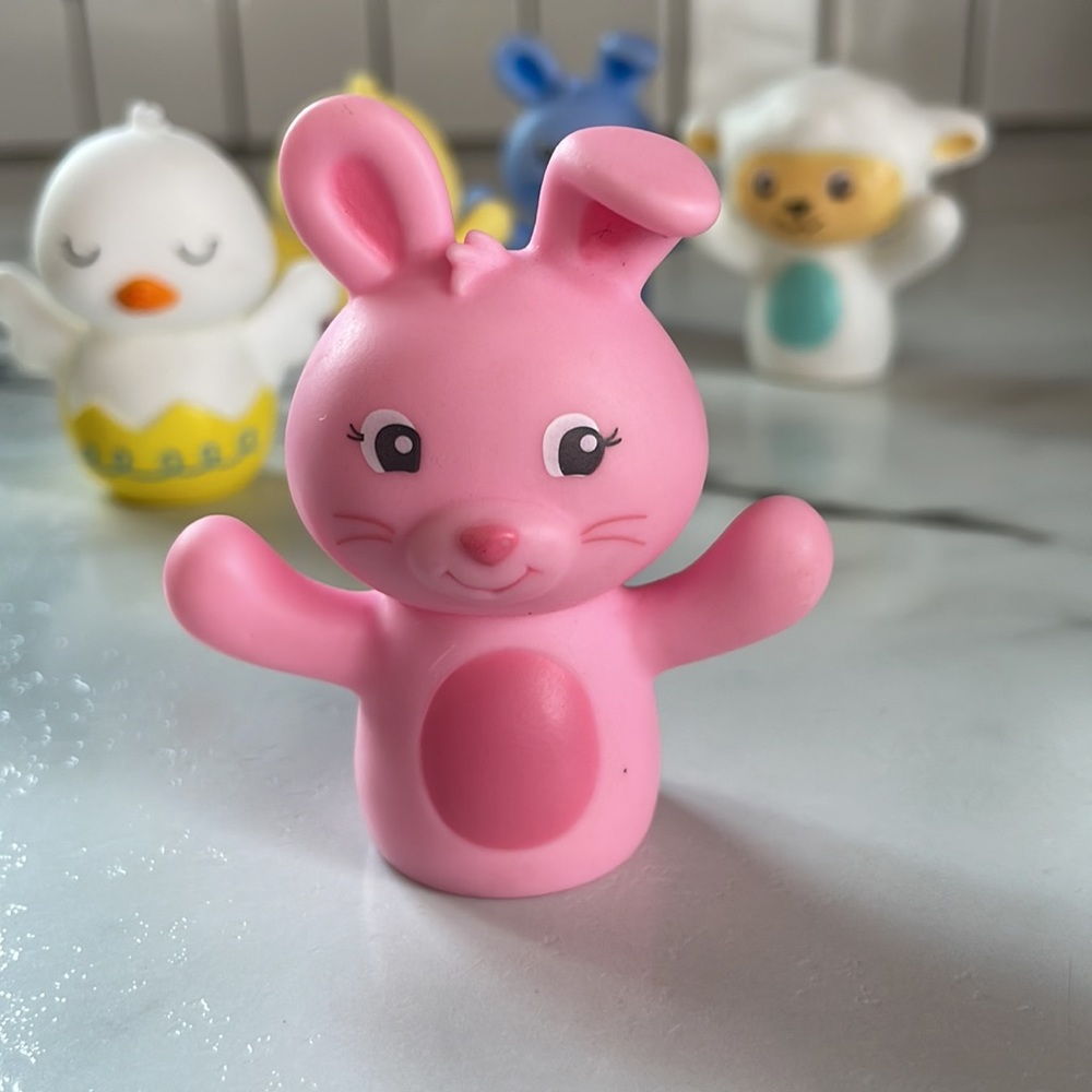 Magic Years “Happy Spring” Finger Puppets - Picture 2 of 7